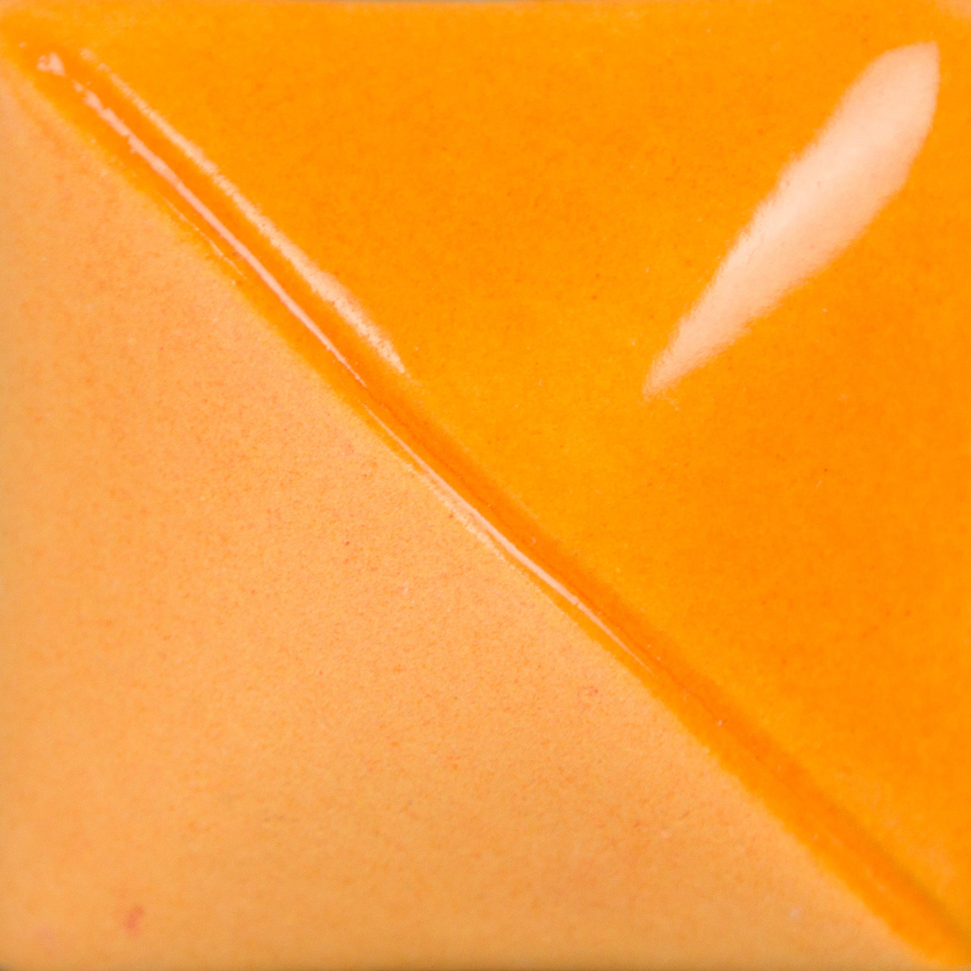 UG-223 - Apricot Fundamentals Underglaze